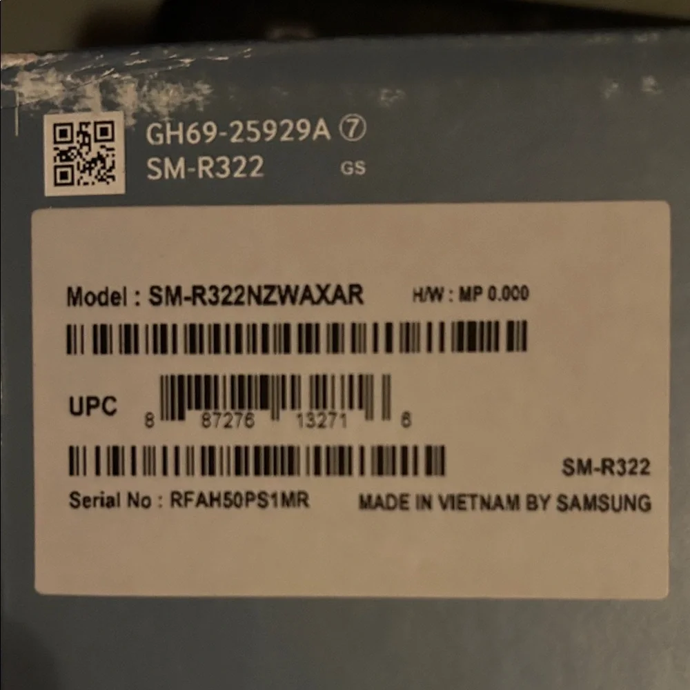 Samsung Gear VR Headset - Black and Gray